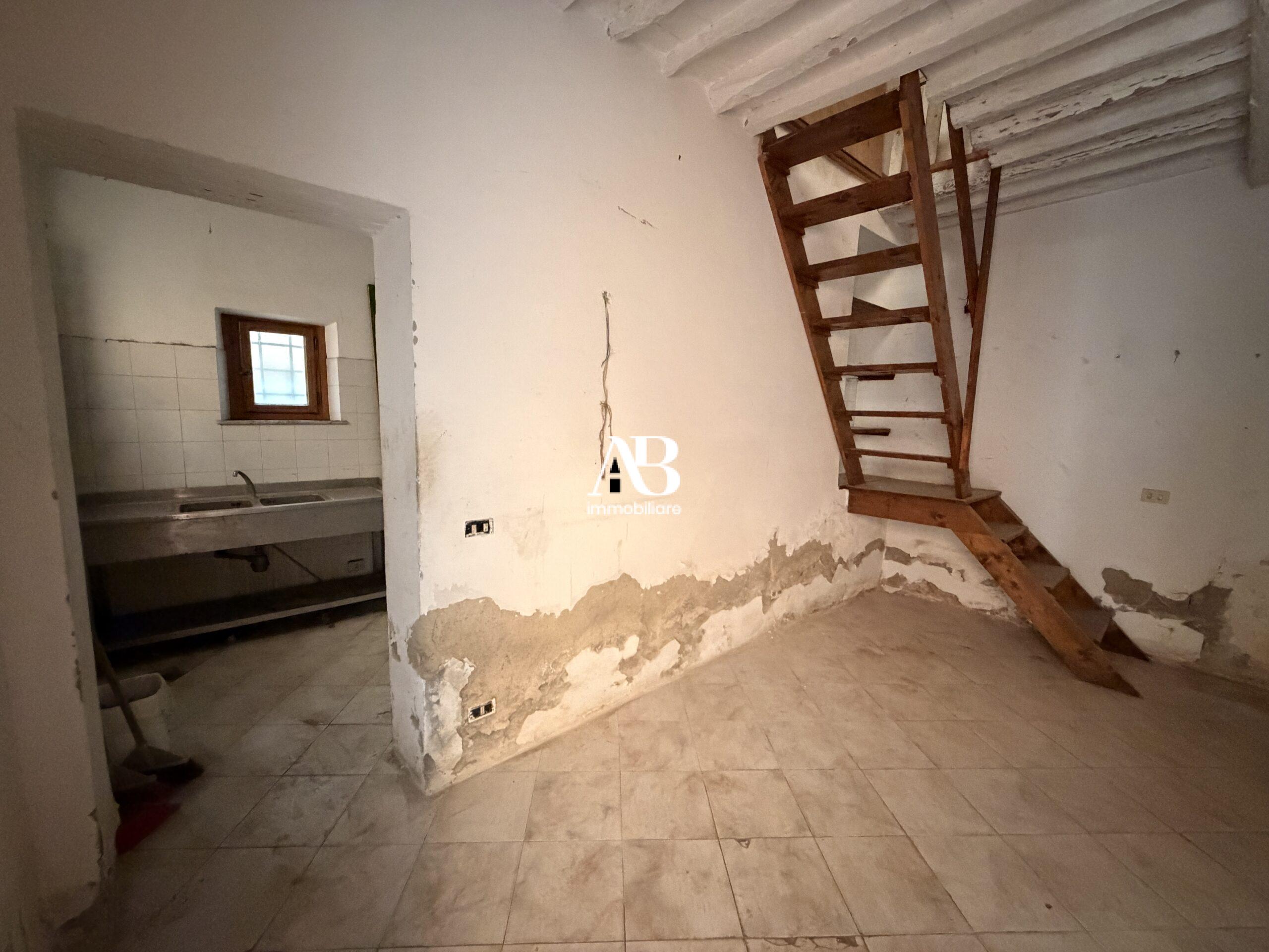 Terratetto da ristrutturare