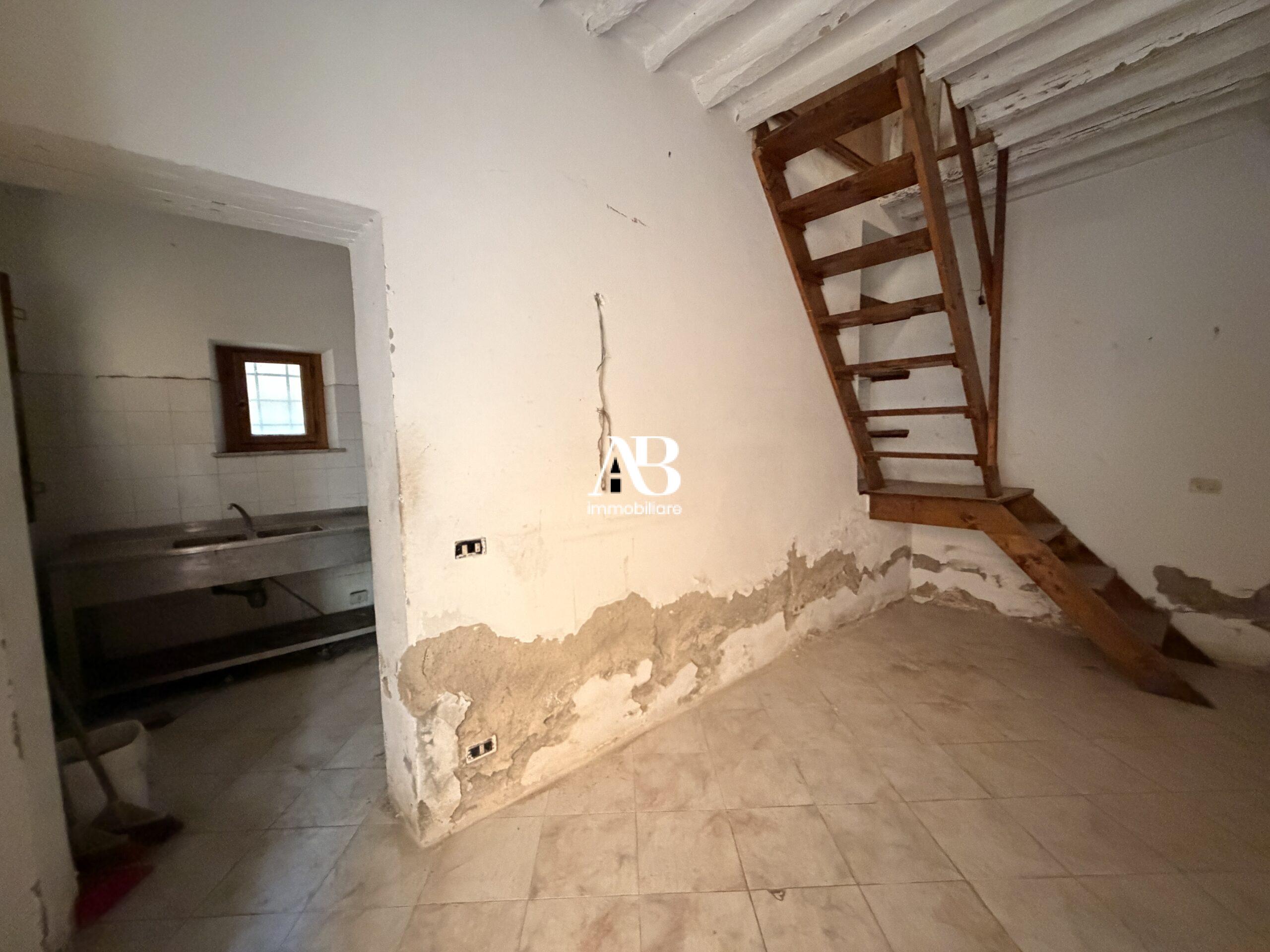 Terratetto da ristrutturare