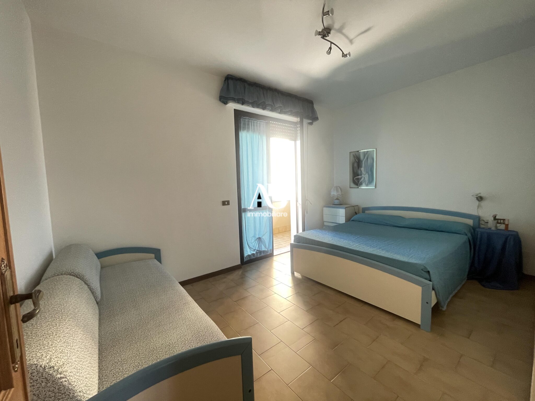 Trilocale con terrazza zona Don Bosco