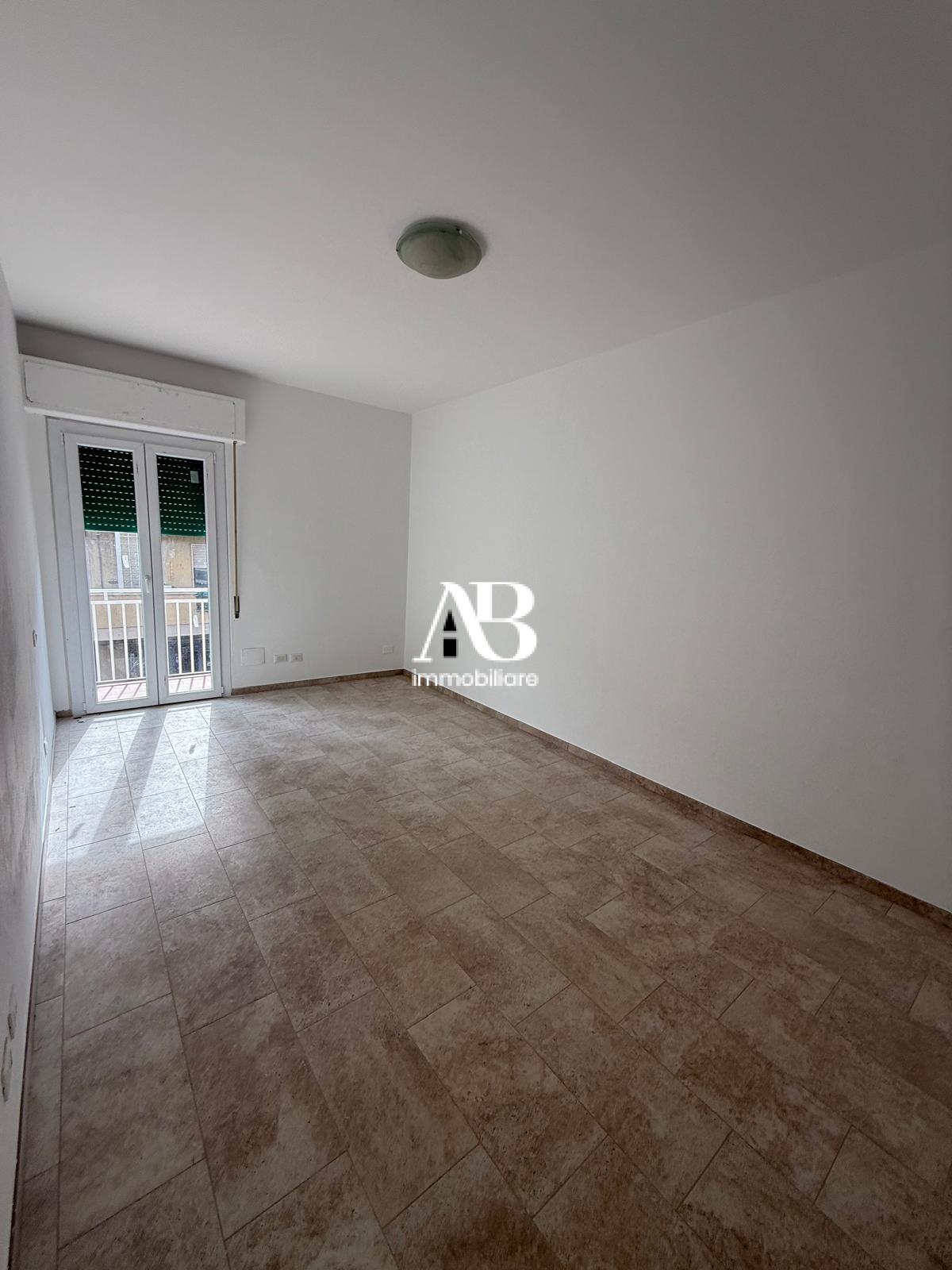 Trilocale in centro ristrutturato