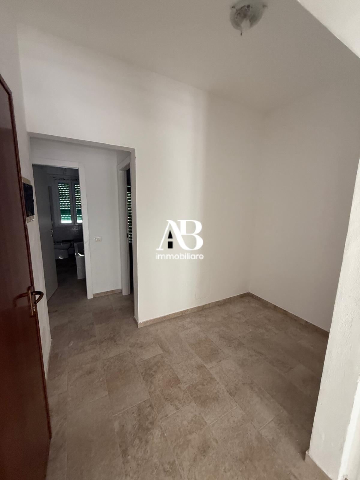 Trilocale in centro ristrutturato