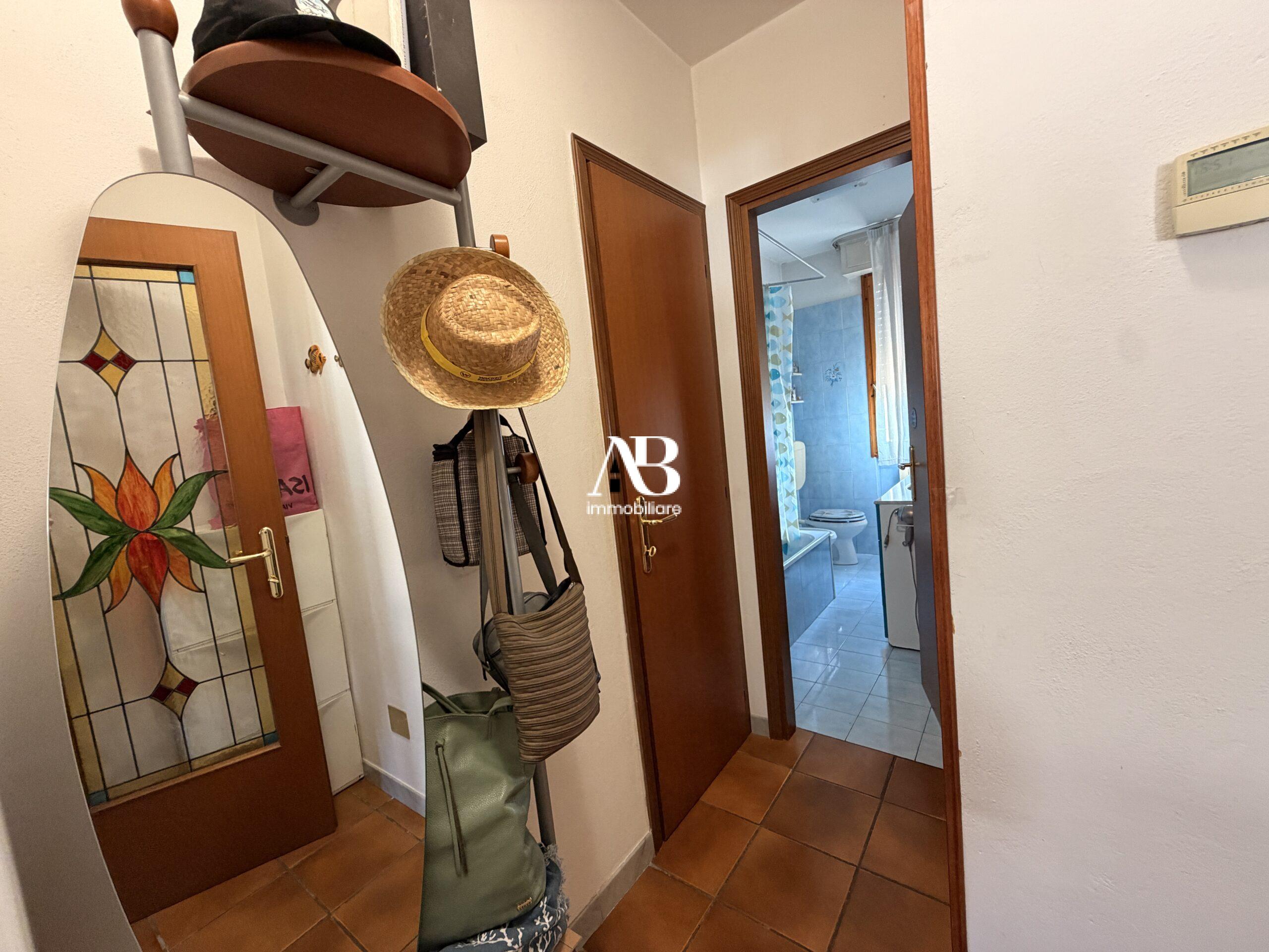 Luminoso duplex con posto auto