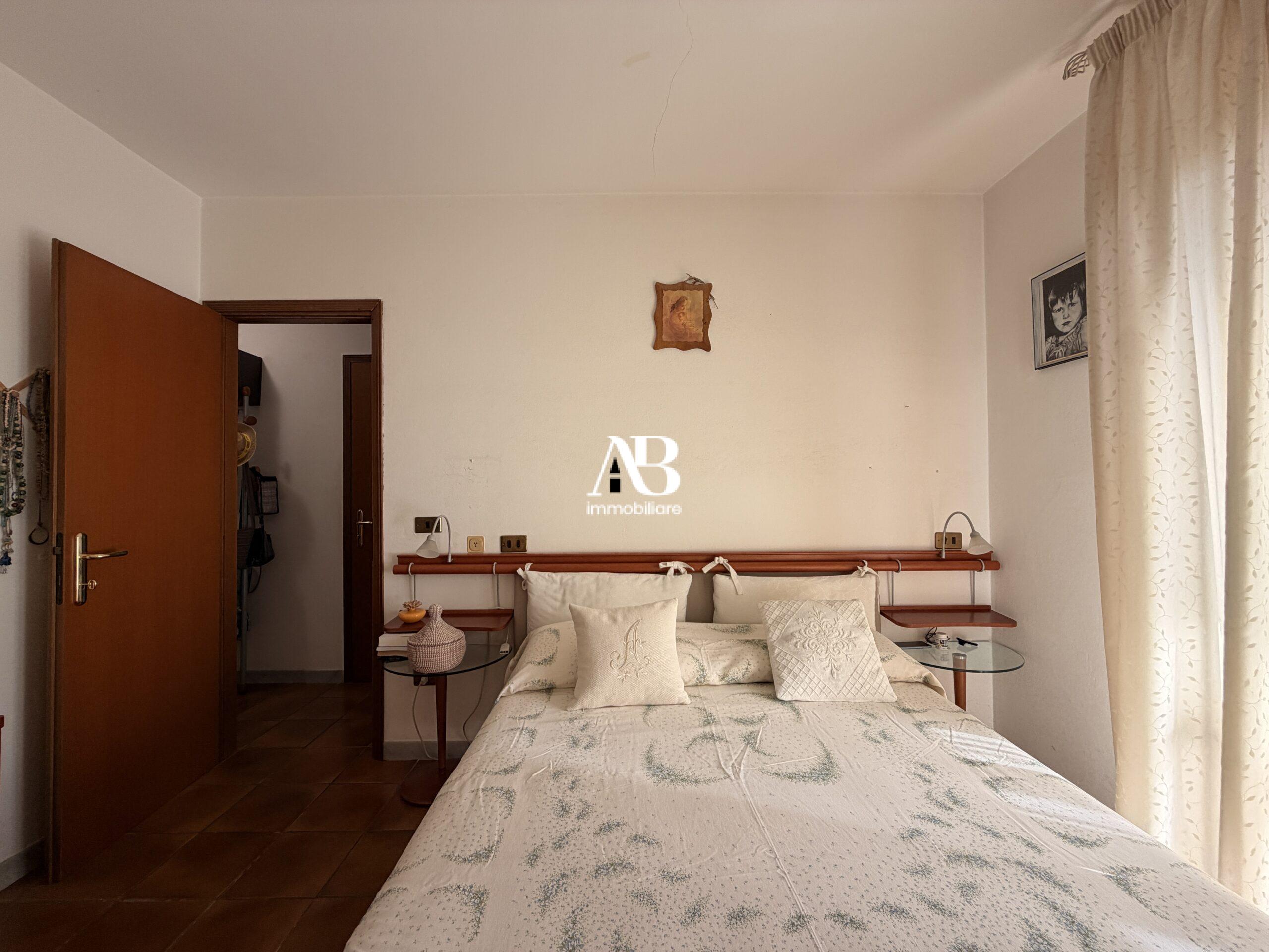 Luminoso duplex con posto auto