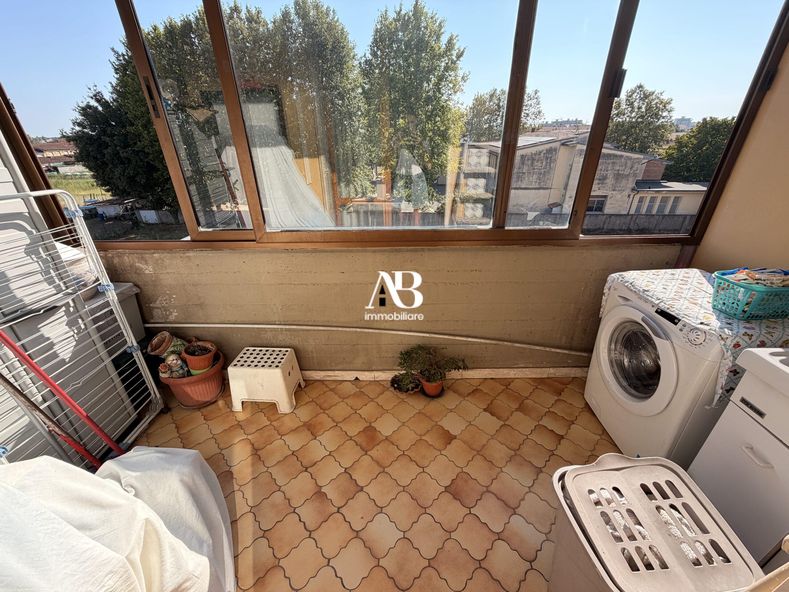 Luminoso duplex con posto auto