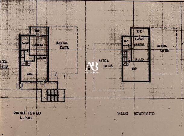 Luminoso duplex con posto auto