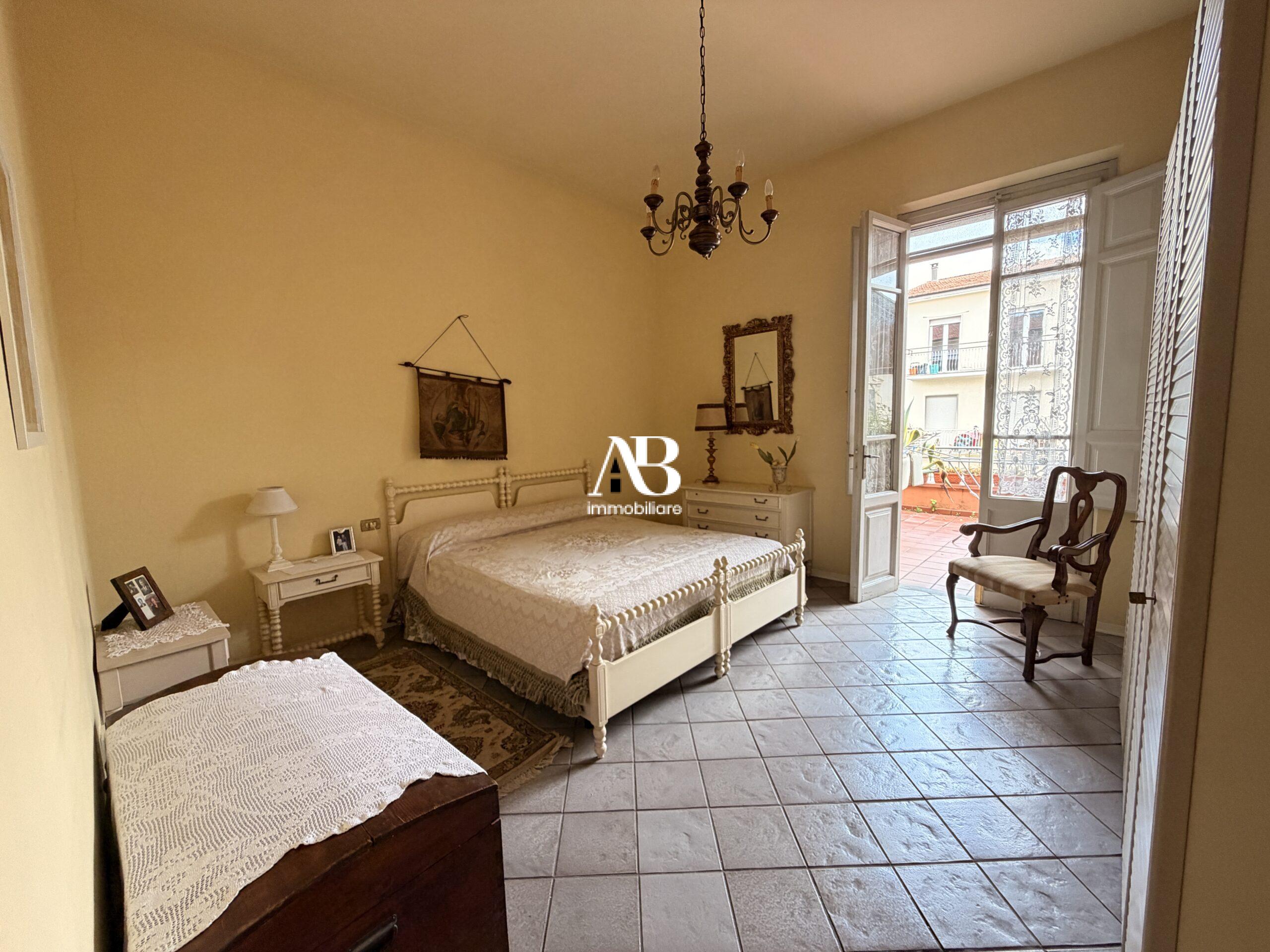 Viareggina con corte interna e terrazza