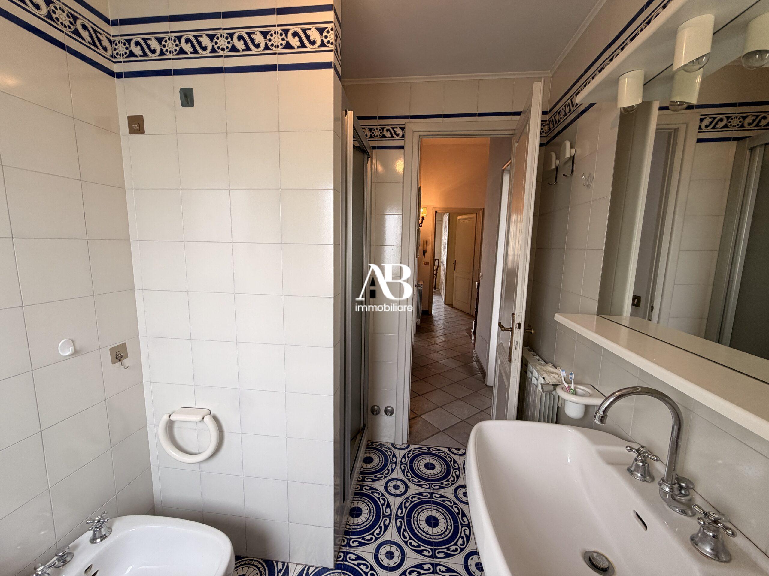Viareggina con corte interna e terrazza